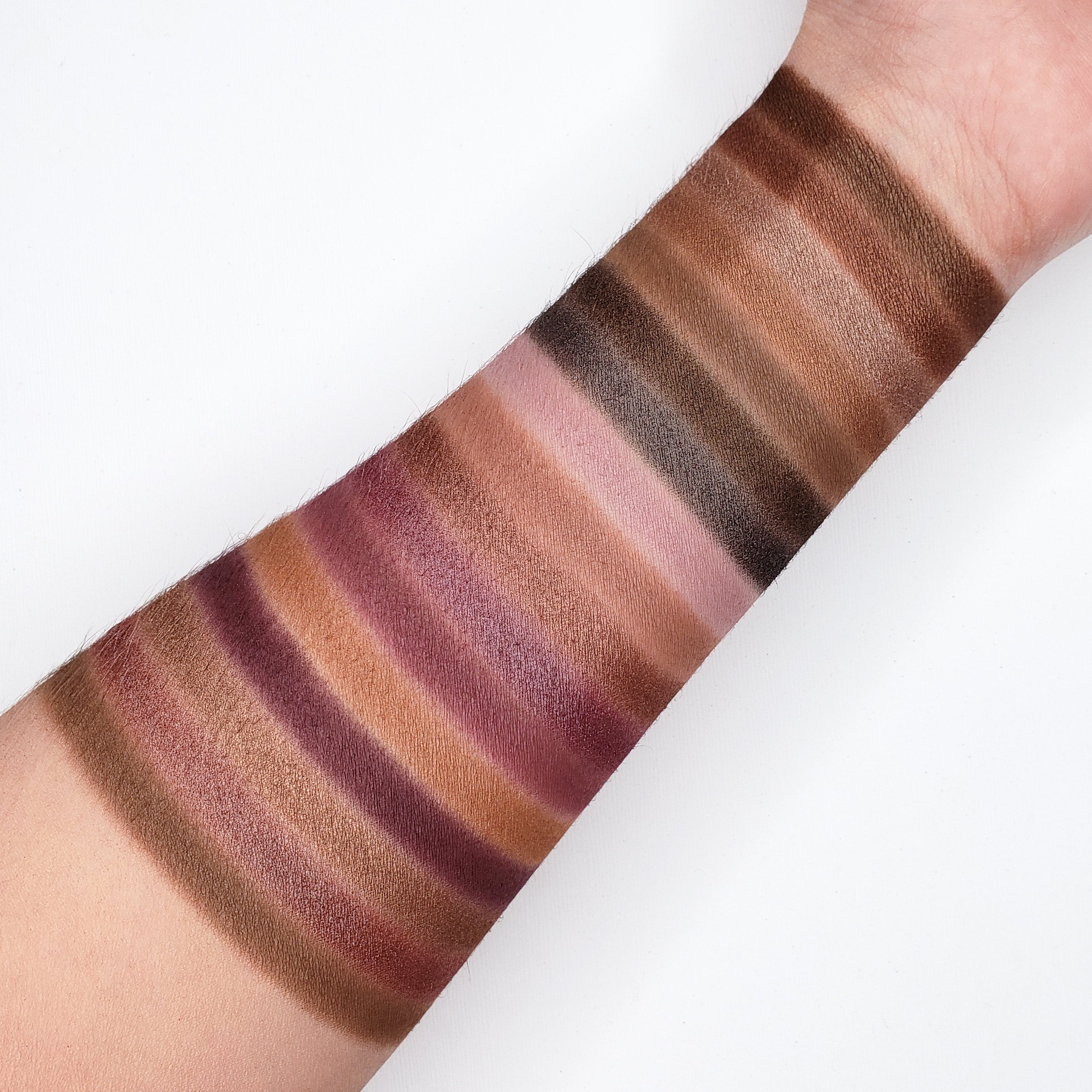 Java Eyeshadow Palette – Go2 Cosmetics